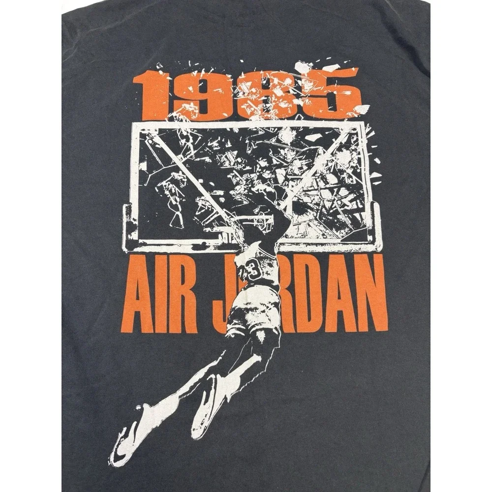 Air Jordan T-Shirt Medium Black Red White Graphic